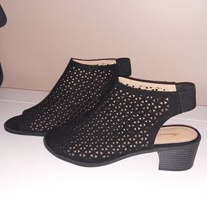 American Eagle Open Toe Heels